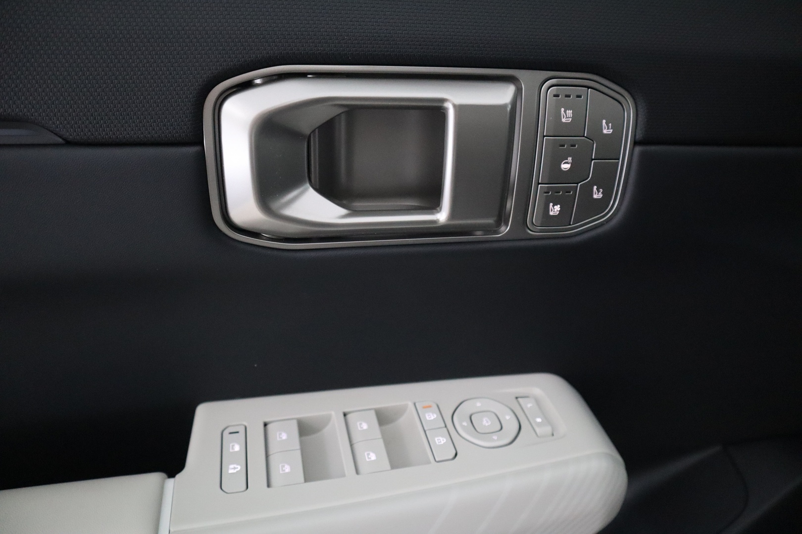KIA EV4 2026