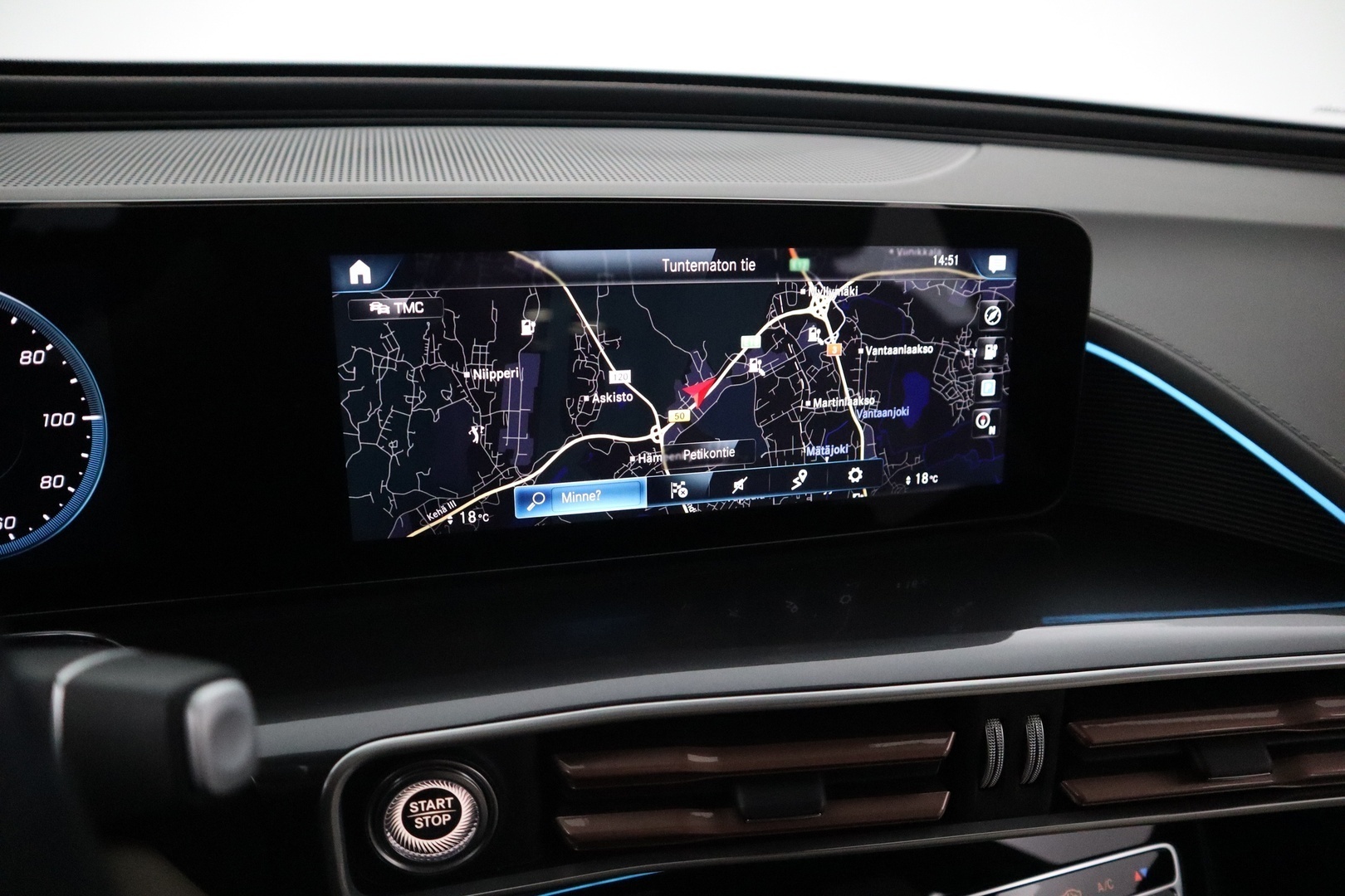 MERCEDES-BENZ EQC 2021