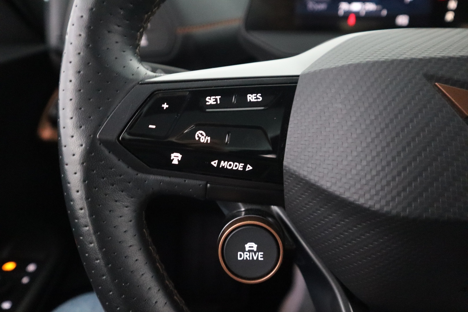 CUPRA Born 2023