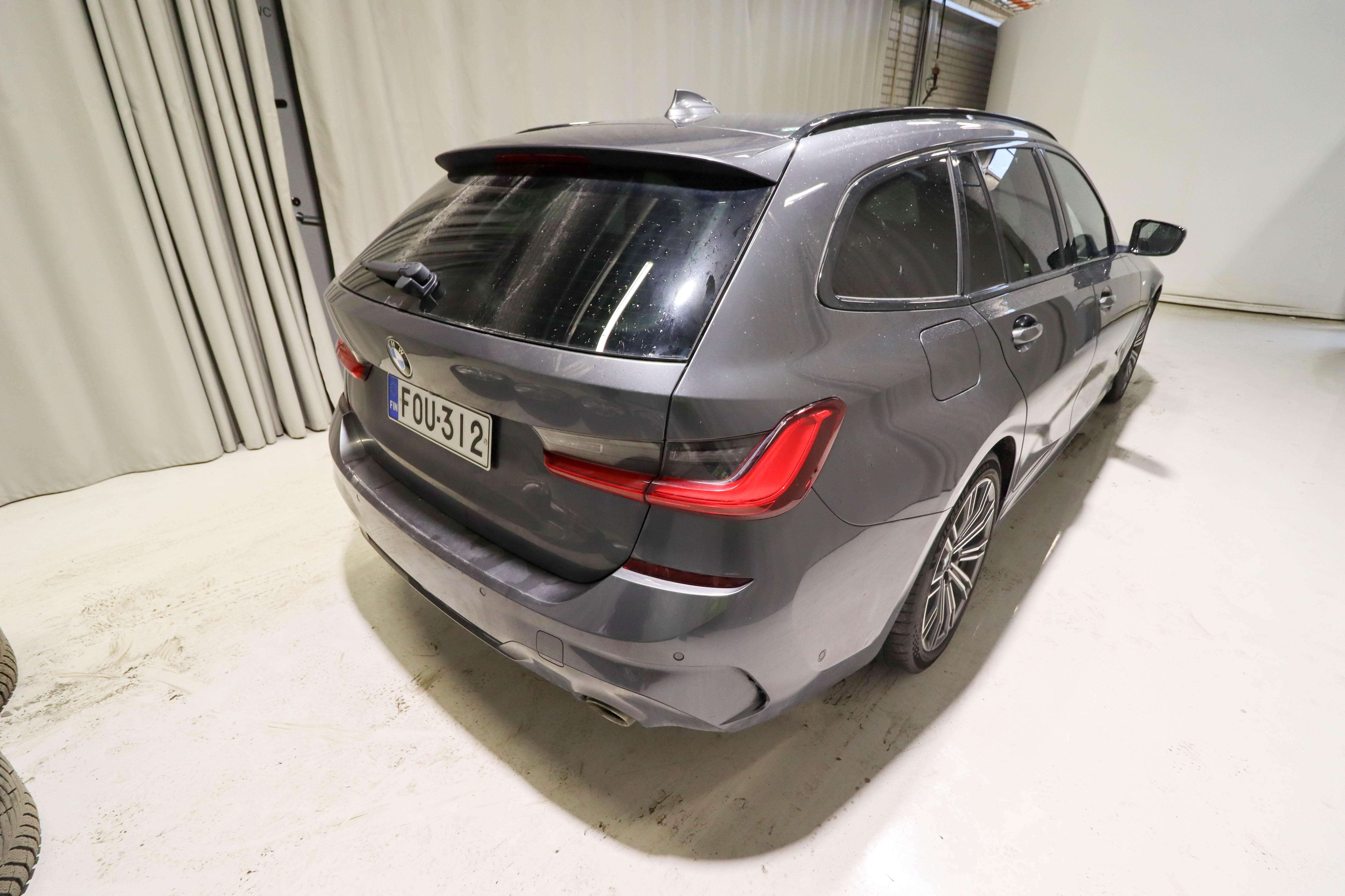 BMW 320 2021