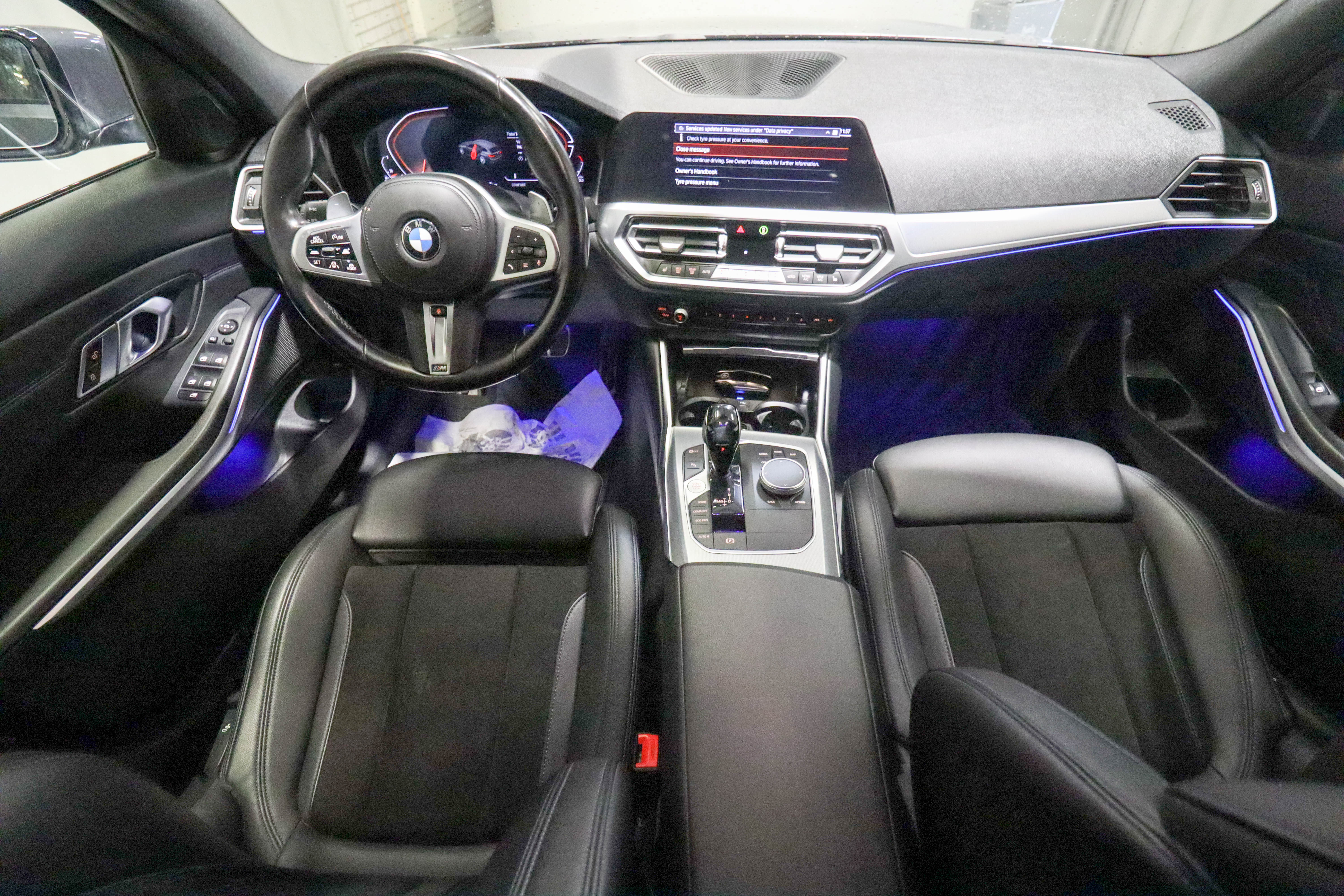 BMW 320 2021