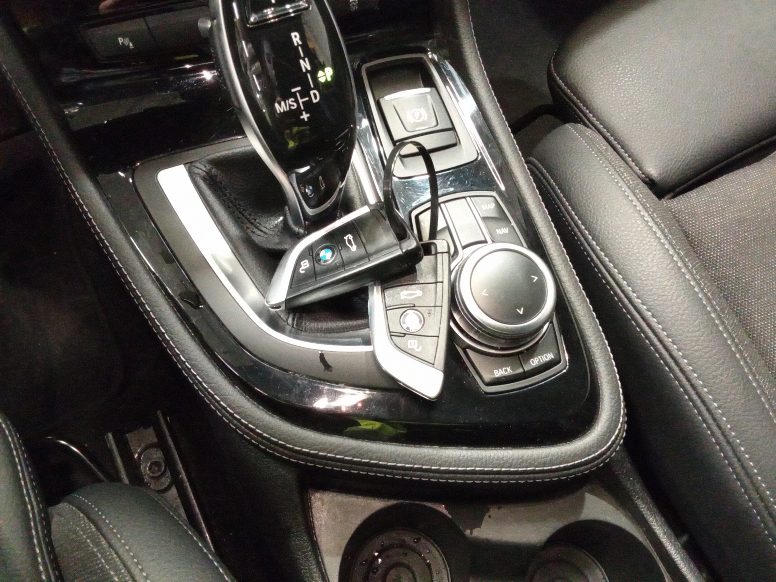 BMW 218 2023