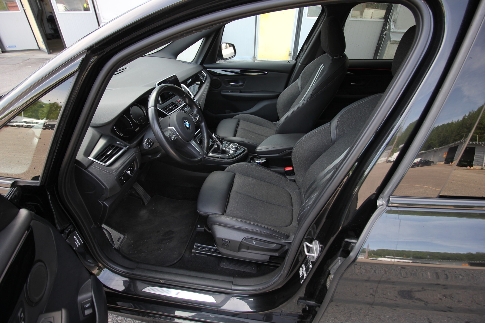 BMW 218 2023