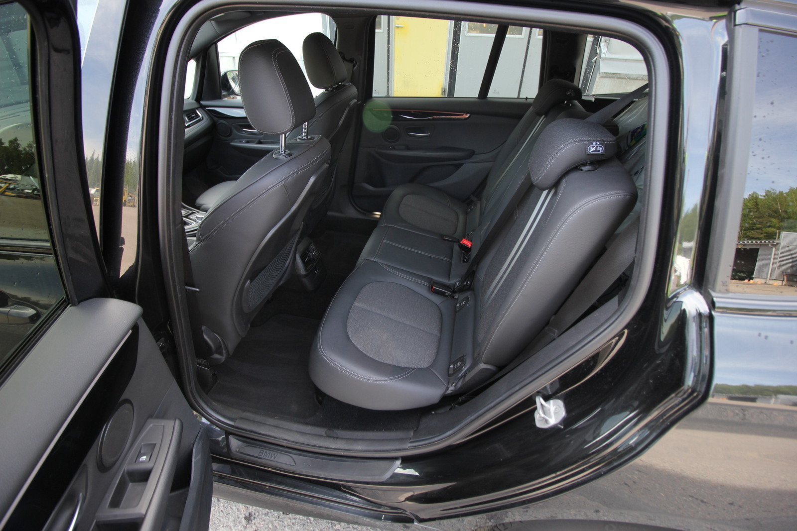 BMW 218 2023
