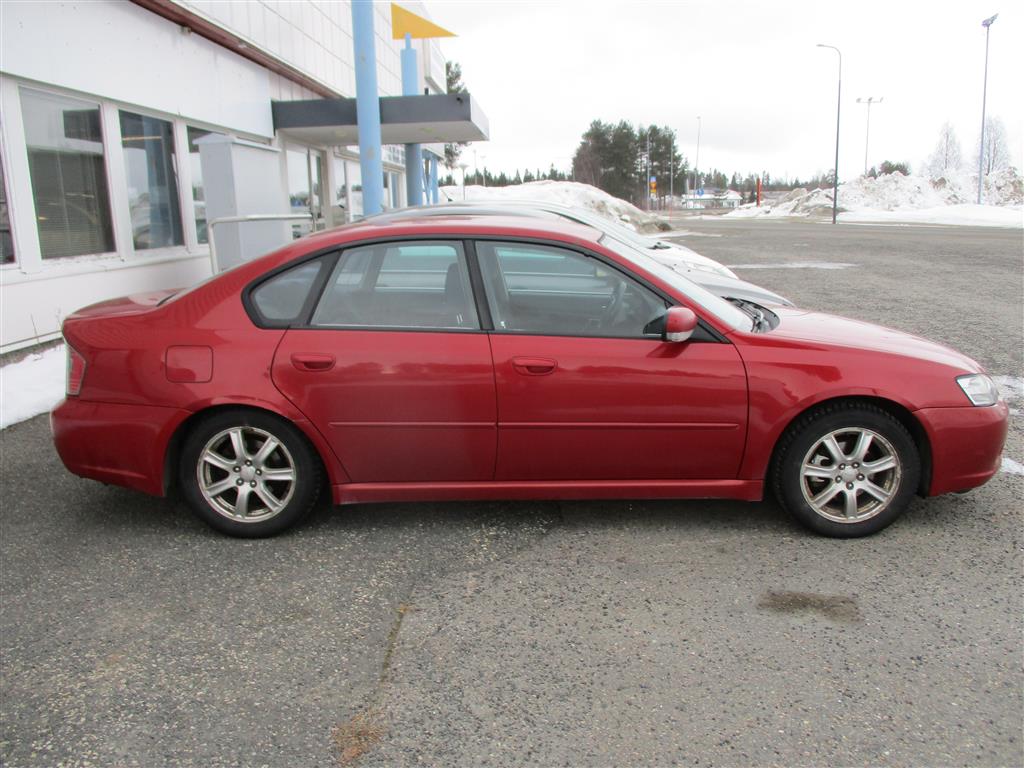Subaru Legacy 2004
