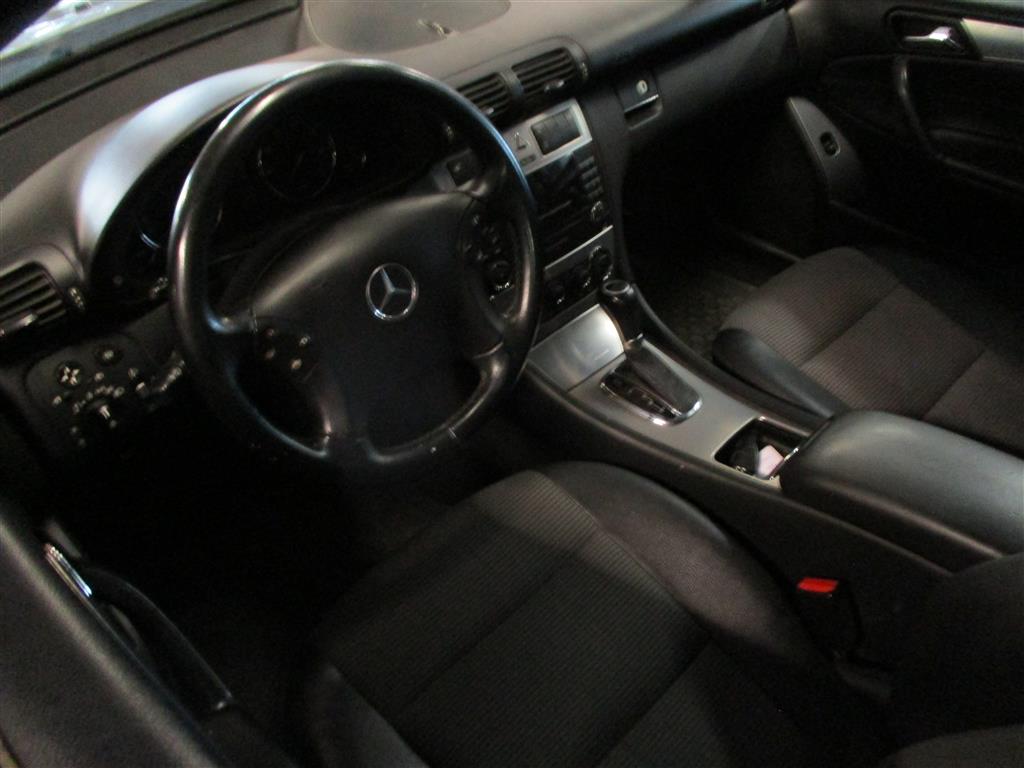Mercedes-Benz C 2006