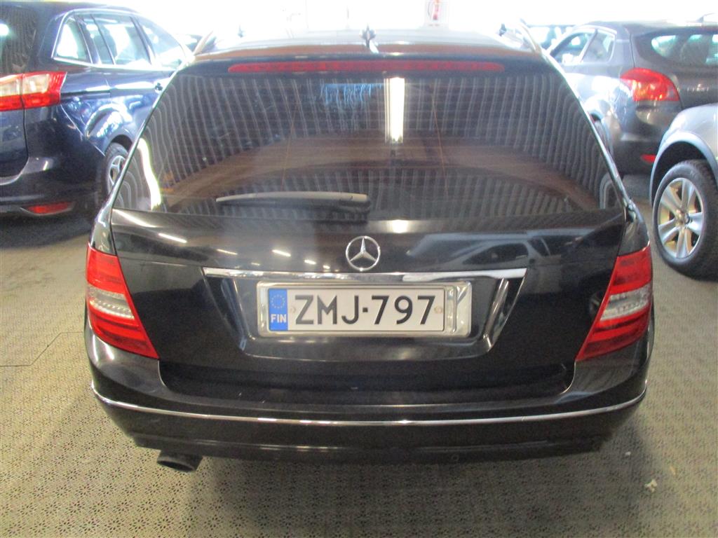 Mercedes-Benz C 2011