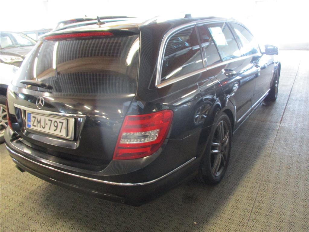 Mercedes-Benz C 2011