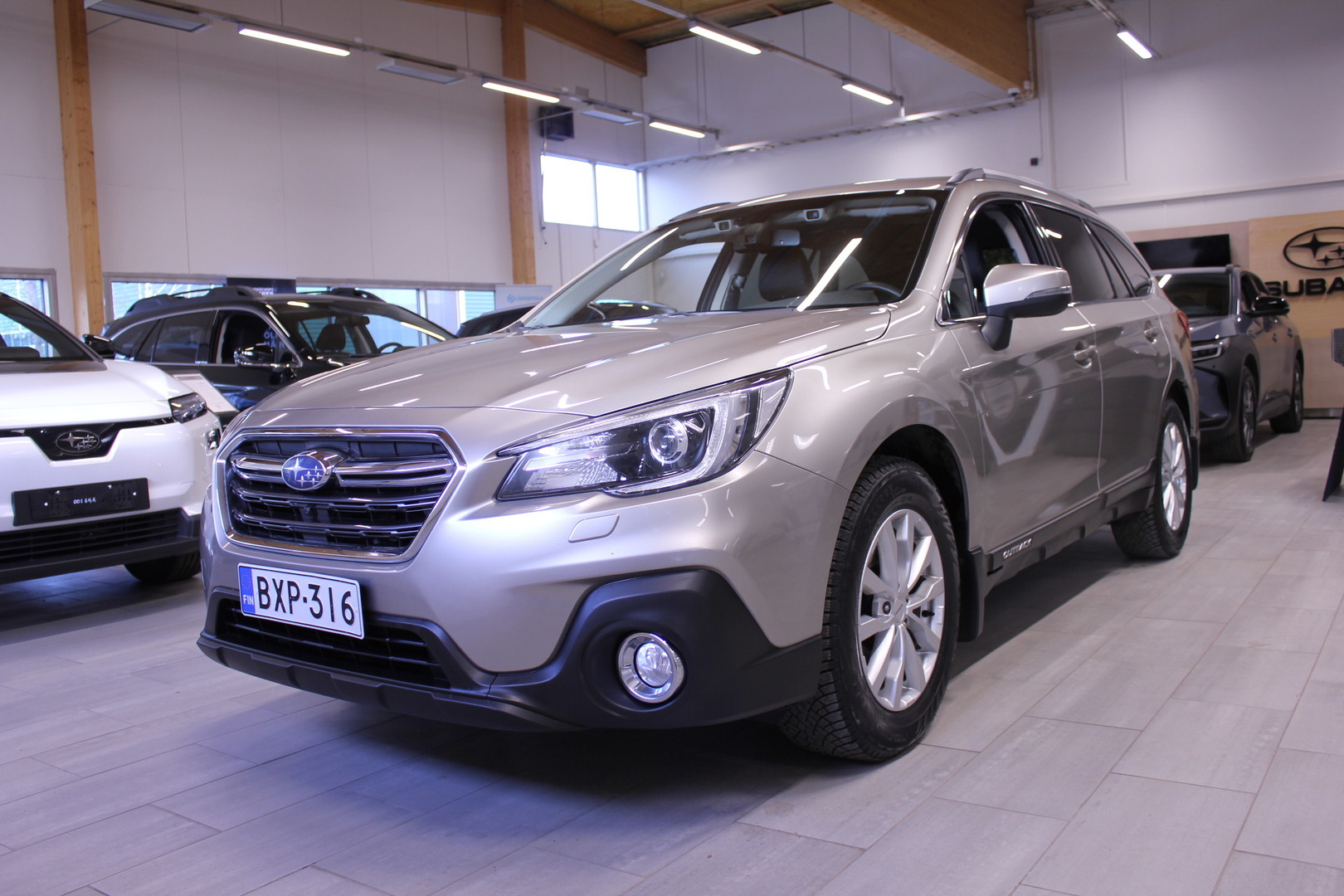 SUBARU Outback 2019