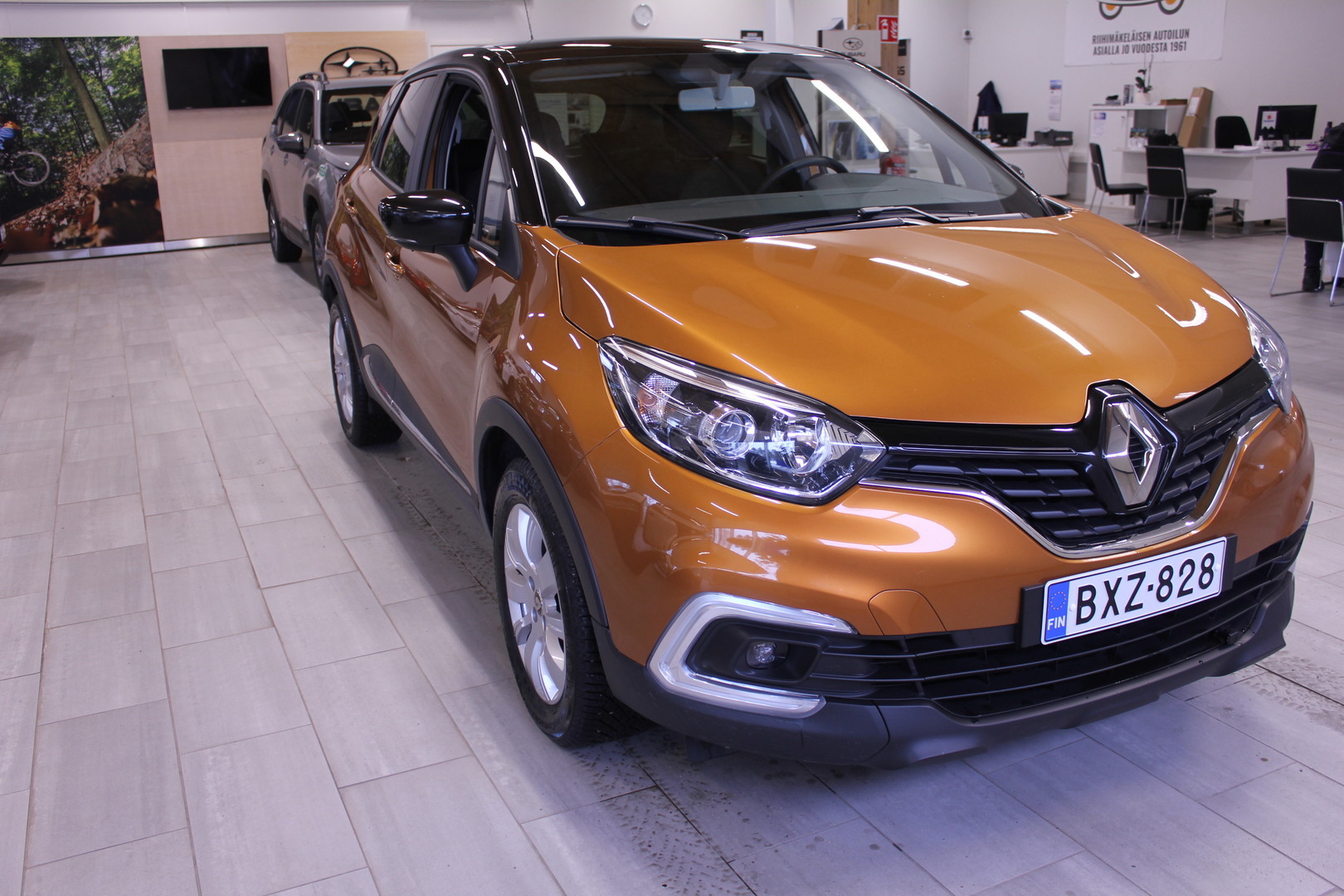 RENAULT Captur 2019