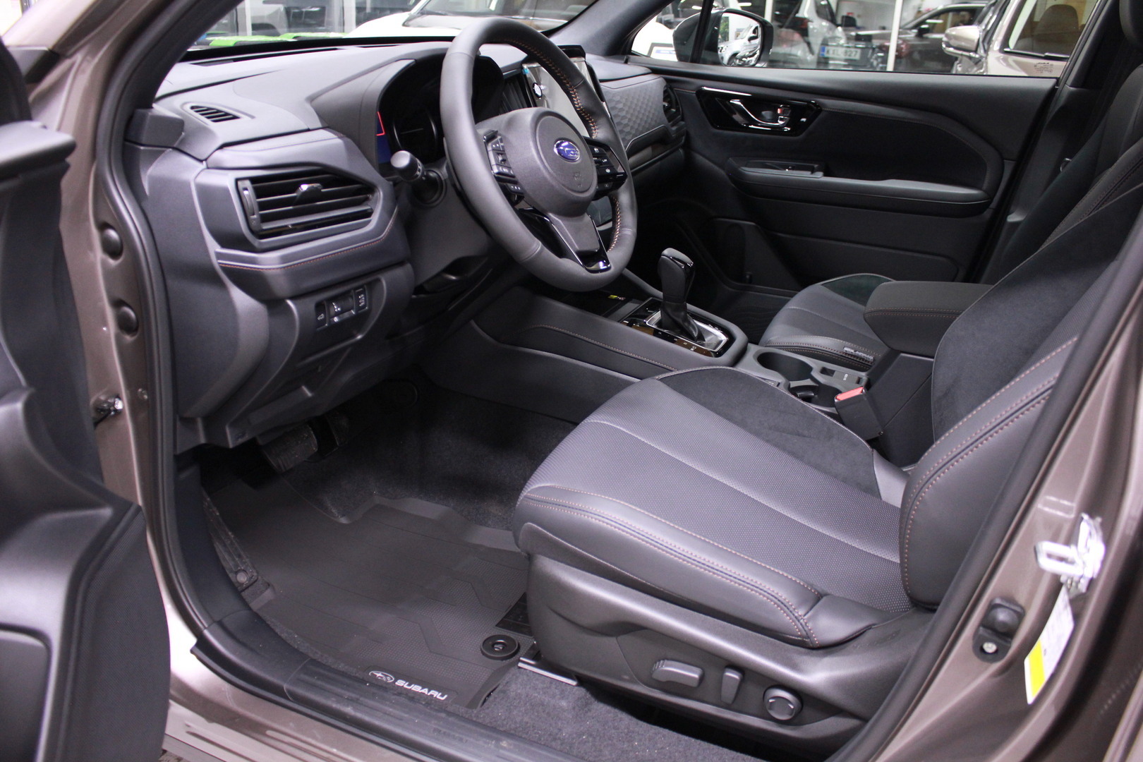 SUBARU Forester 2025