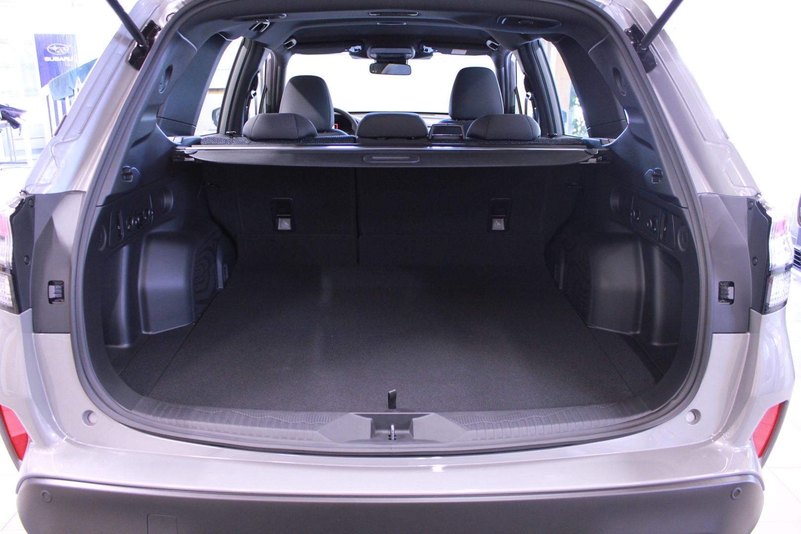 SUBARU FORESTER 2025