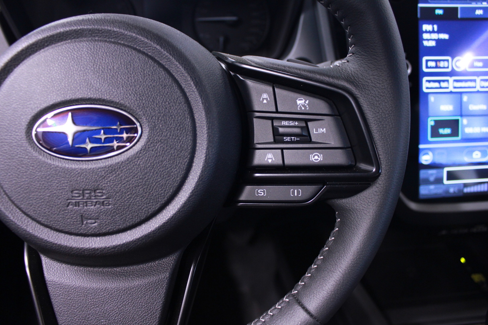 SUBARU FORESTER 2025