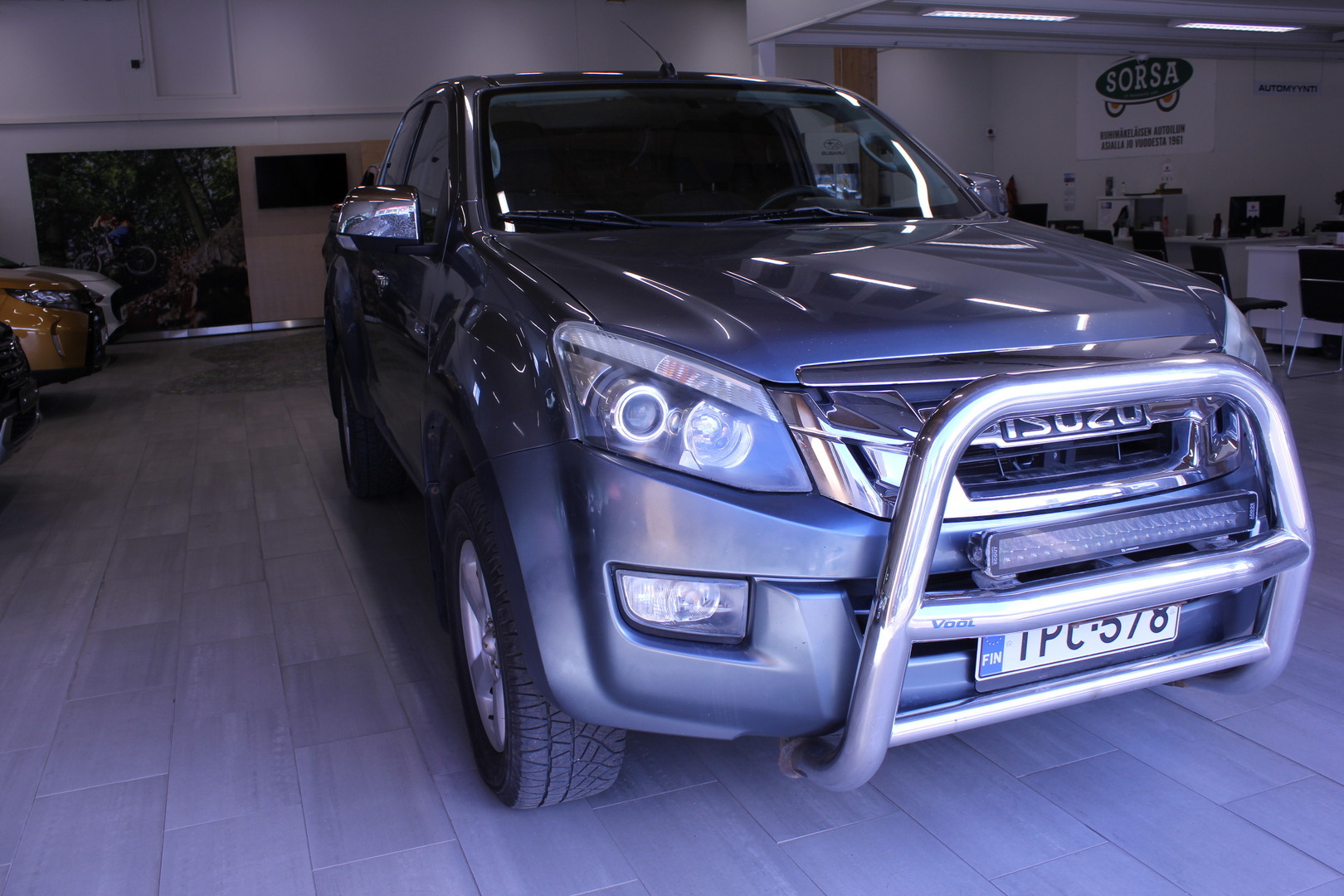 ISUZU D-Max 2012