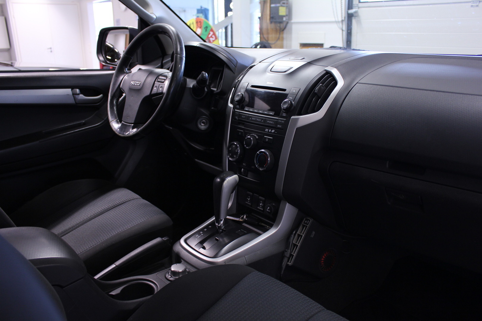 ISUZU D-Max 2012