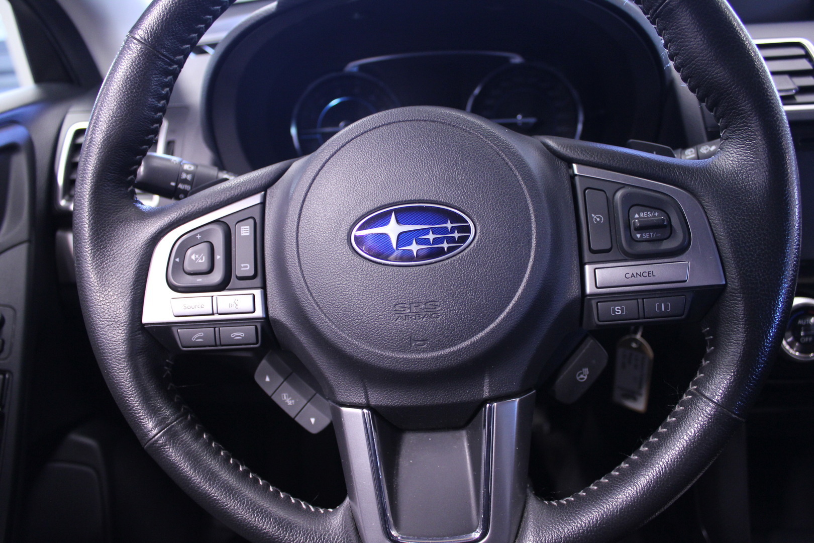 SUBARU Forester 2017