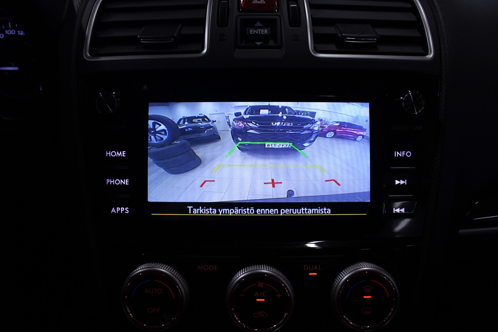 SUBARU Forester 2017