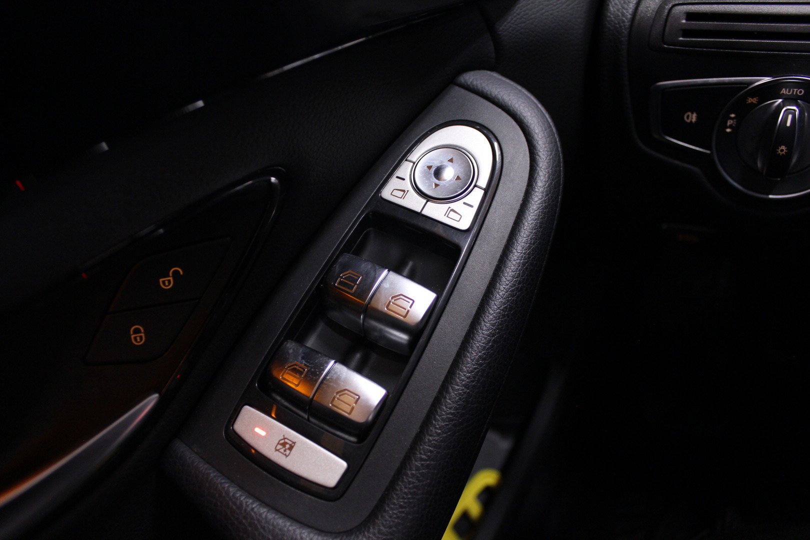 MERCEDES-BENZ C 2018