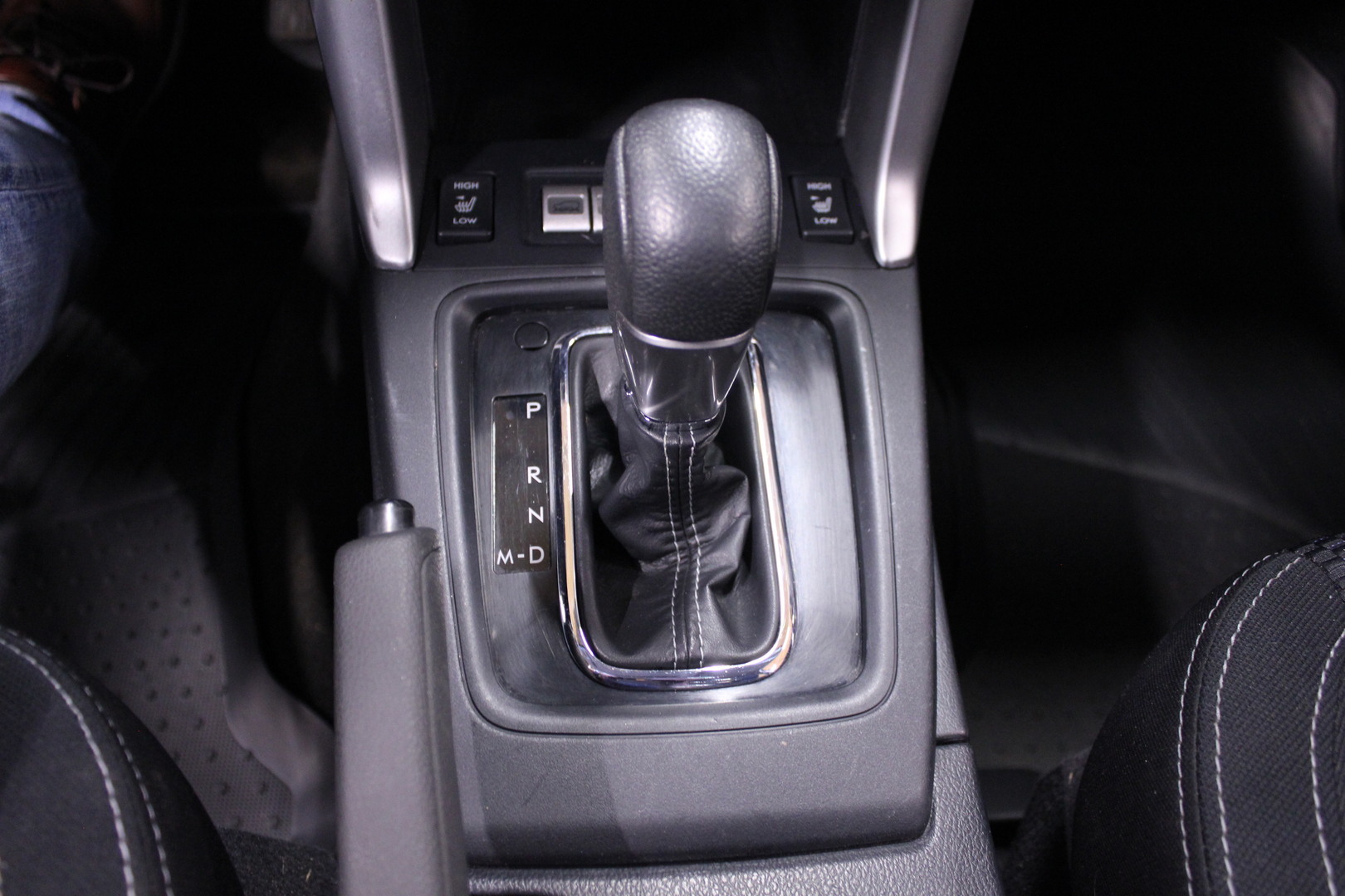 SUBARU Forester 2015