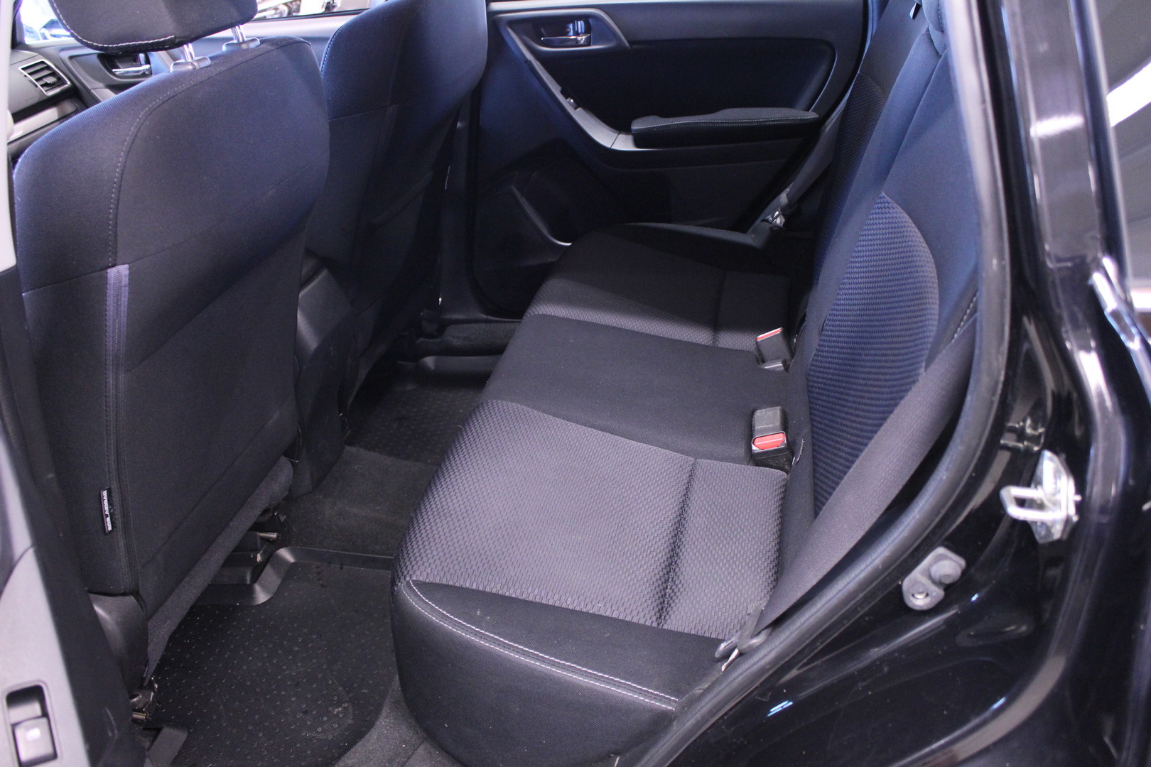 SUBARU Forester 2015