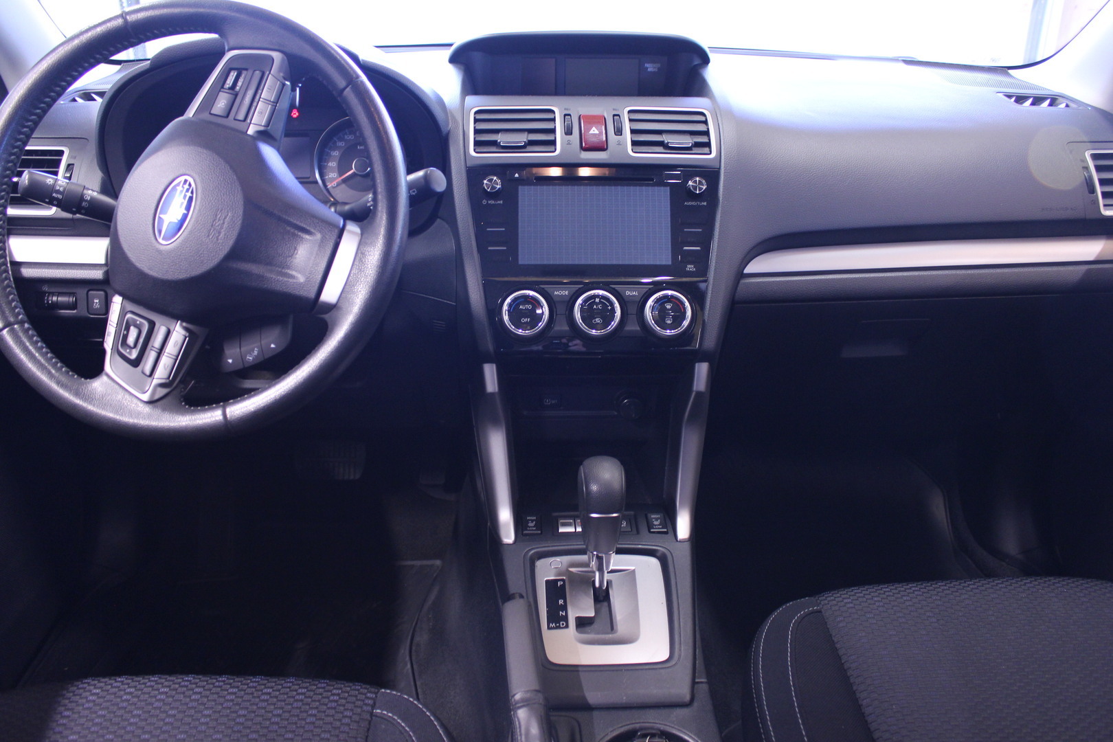 SUBARU Forester 2015