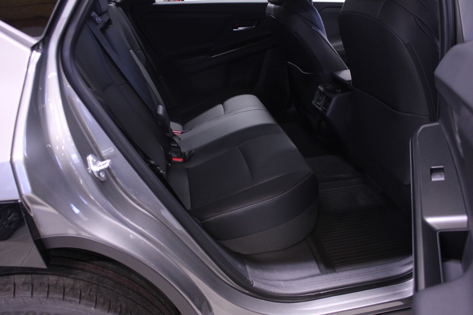 SUBARU Solterra 2026