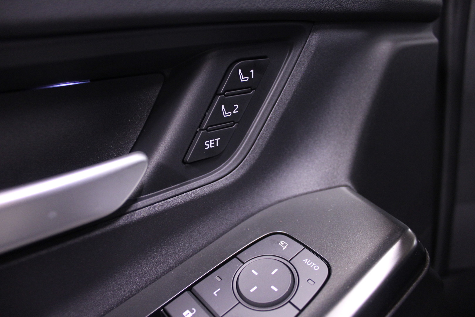 SUBARU Solterra 2026