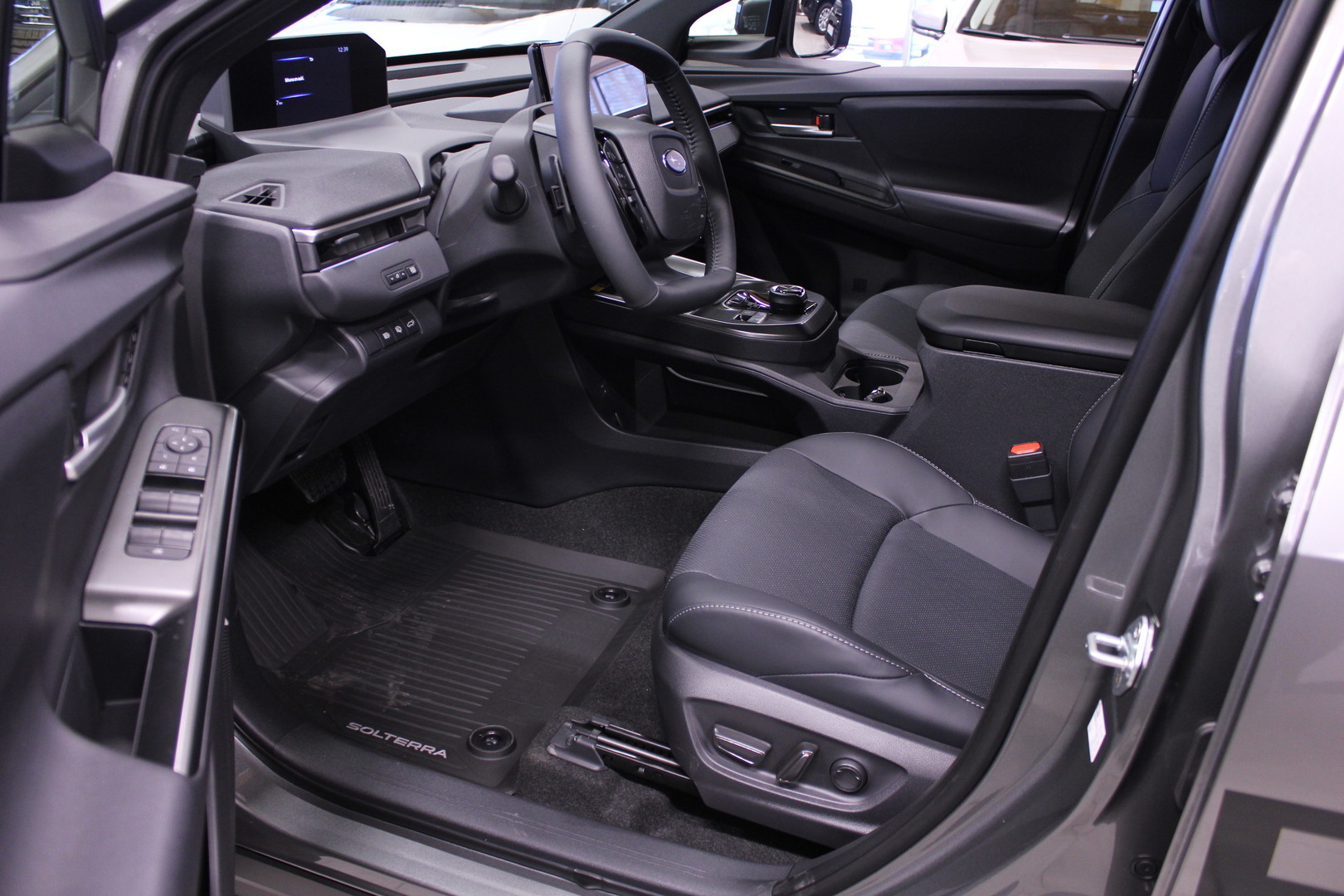 SUBARU Solterra 2026