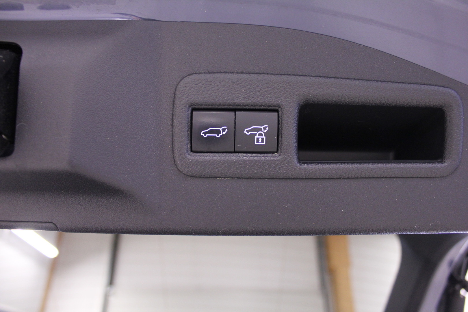 SUBARU Solterra 2023