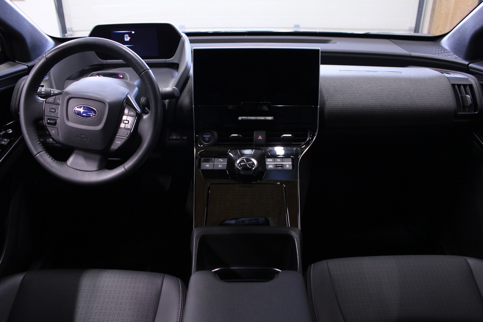 SUBARU Solterra 2023