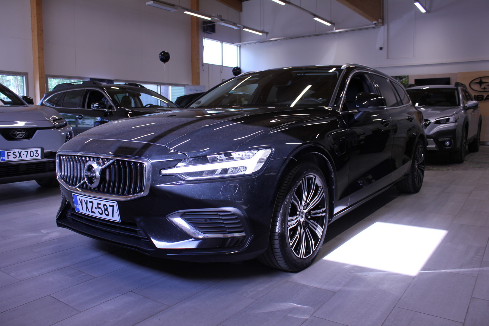 VOLVO V60 2022