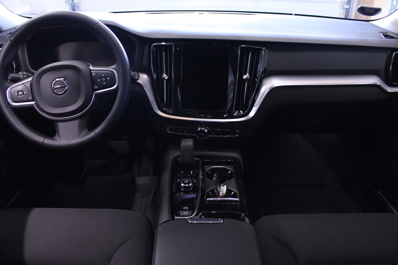 VOLVO V60 2022