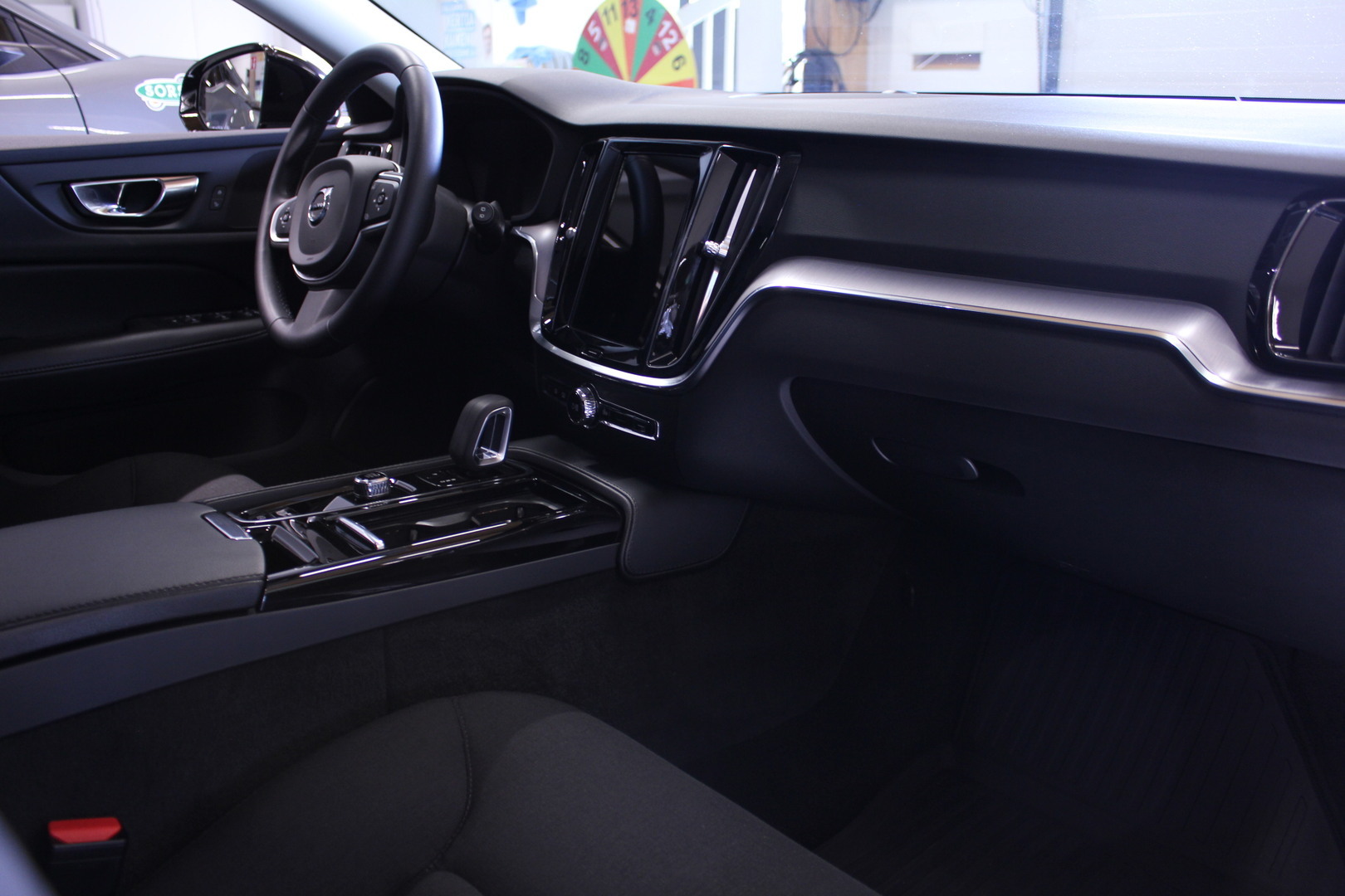 VOLVO V60 2022