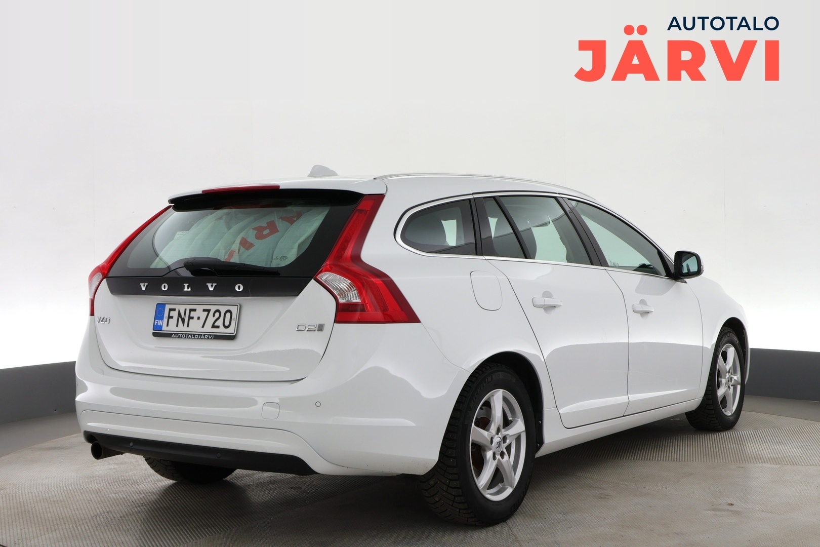 VOLVO V60 2018