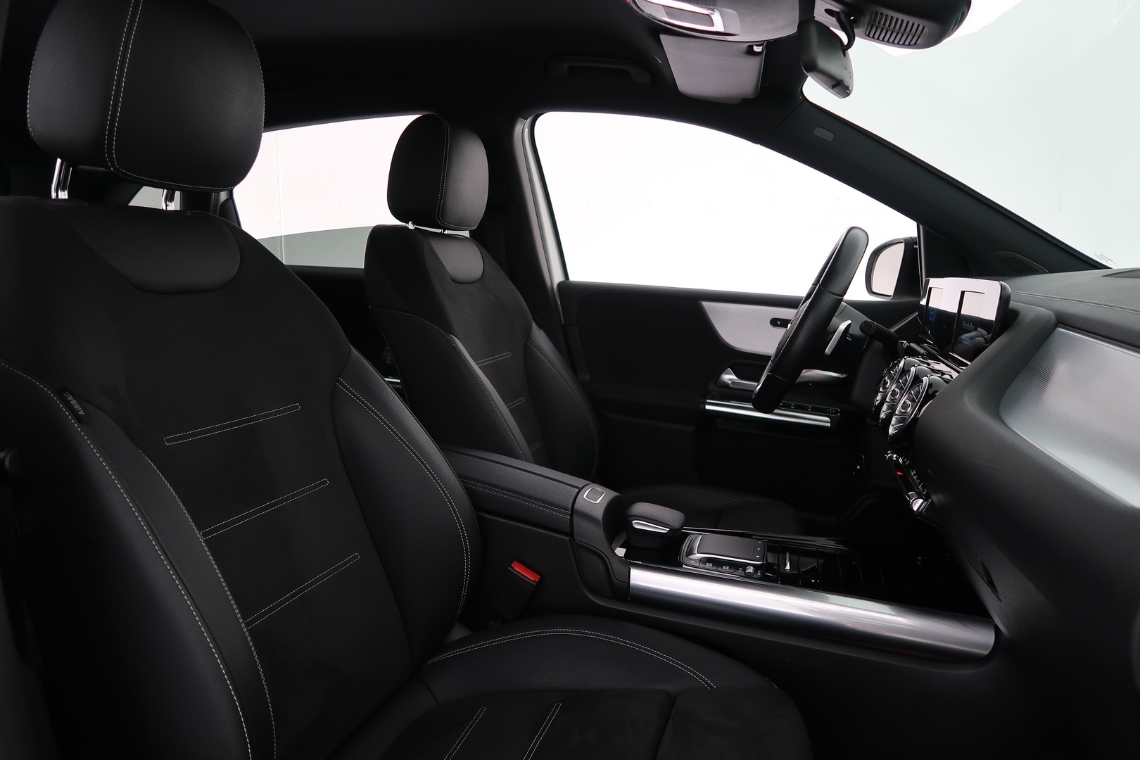 MERCEDES-BENZ B 2020