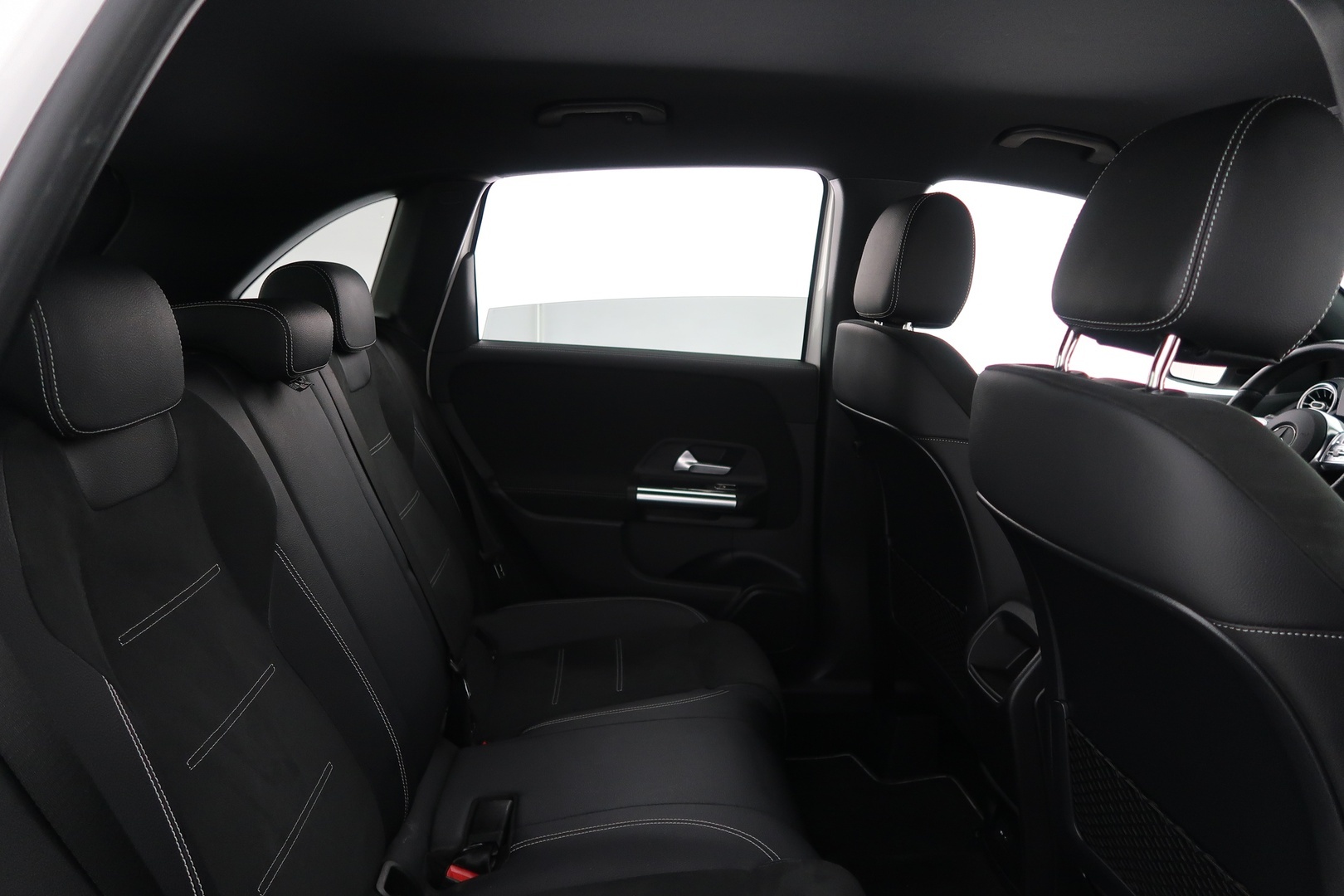 MERCEDES-BENZ B 2020