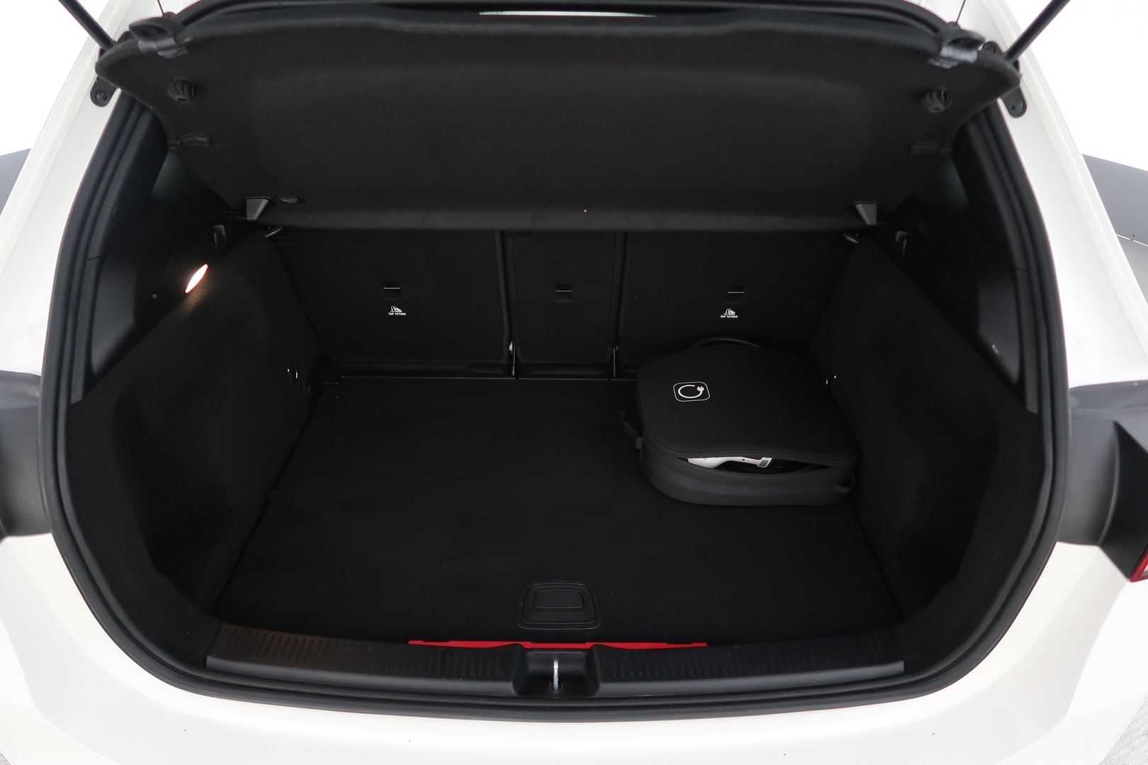 MERCEDES-BENZ B 2020