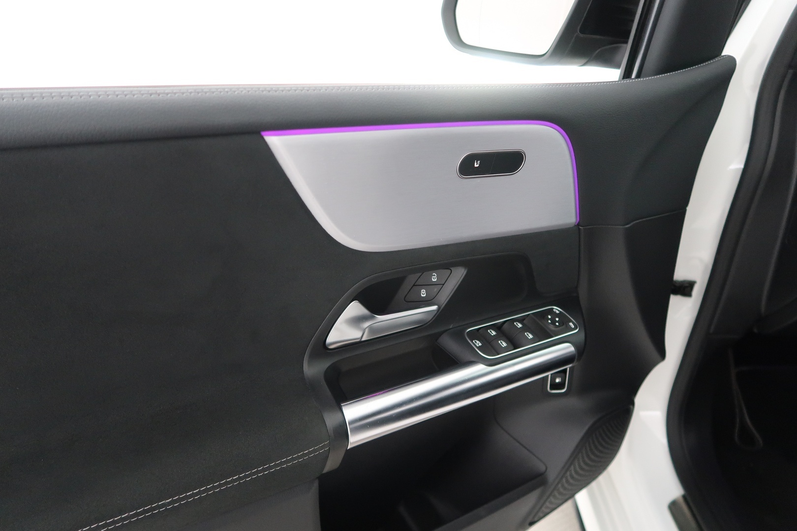 MERCEDES-BENZ B 2020