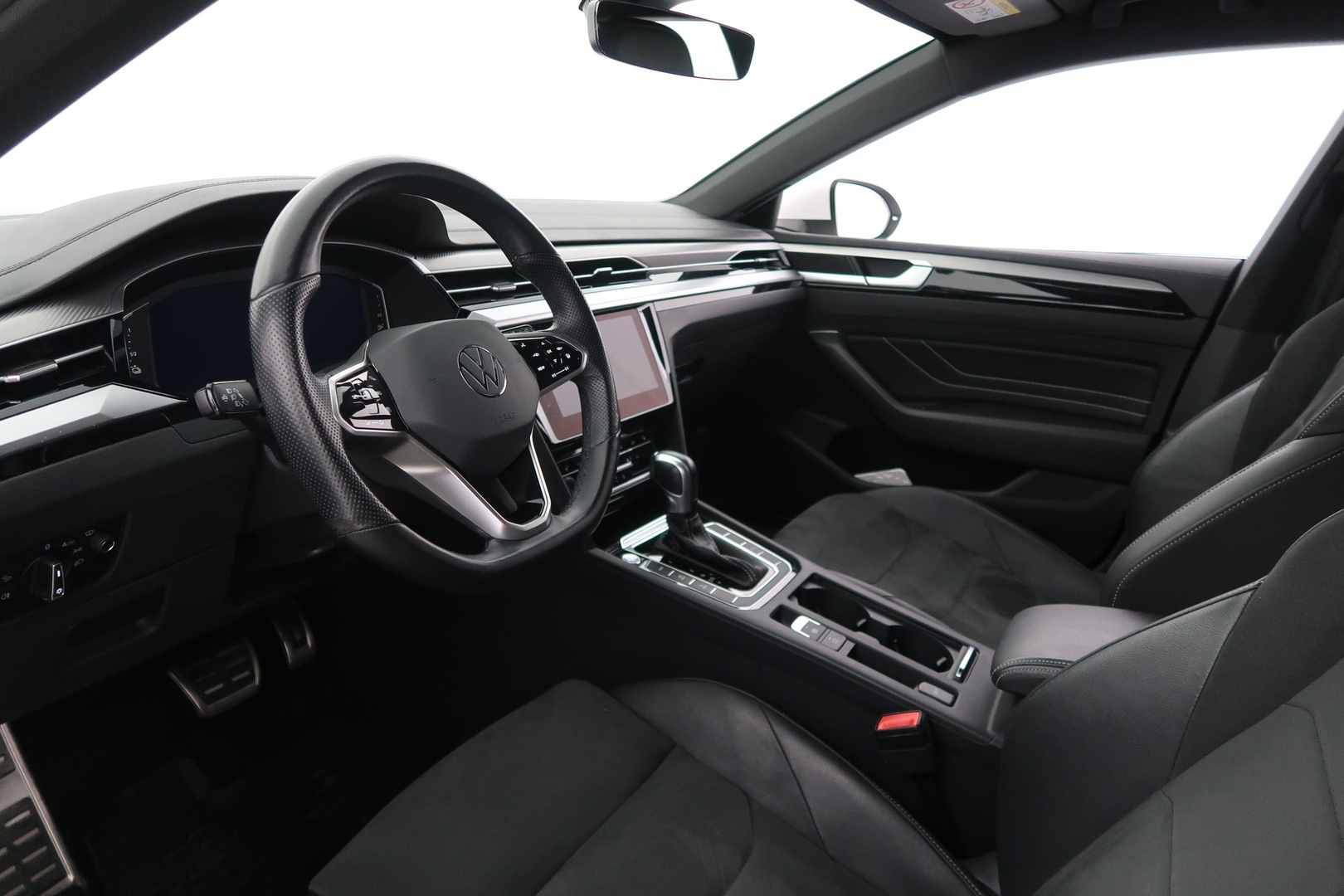 VOLKSWAGEN Arteon 2021