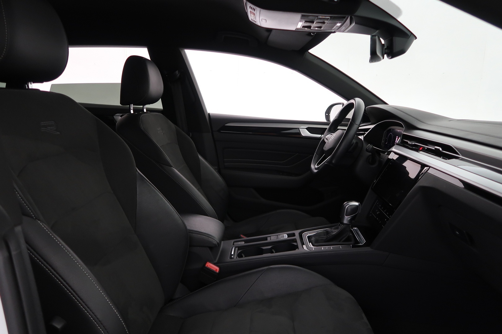 VOLKSWAGEN Arteon 2021