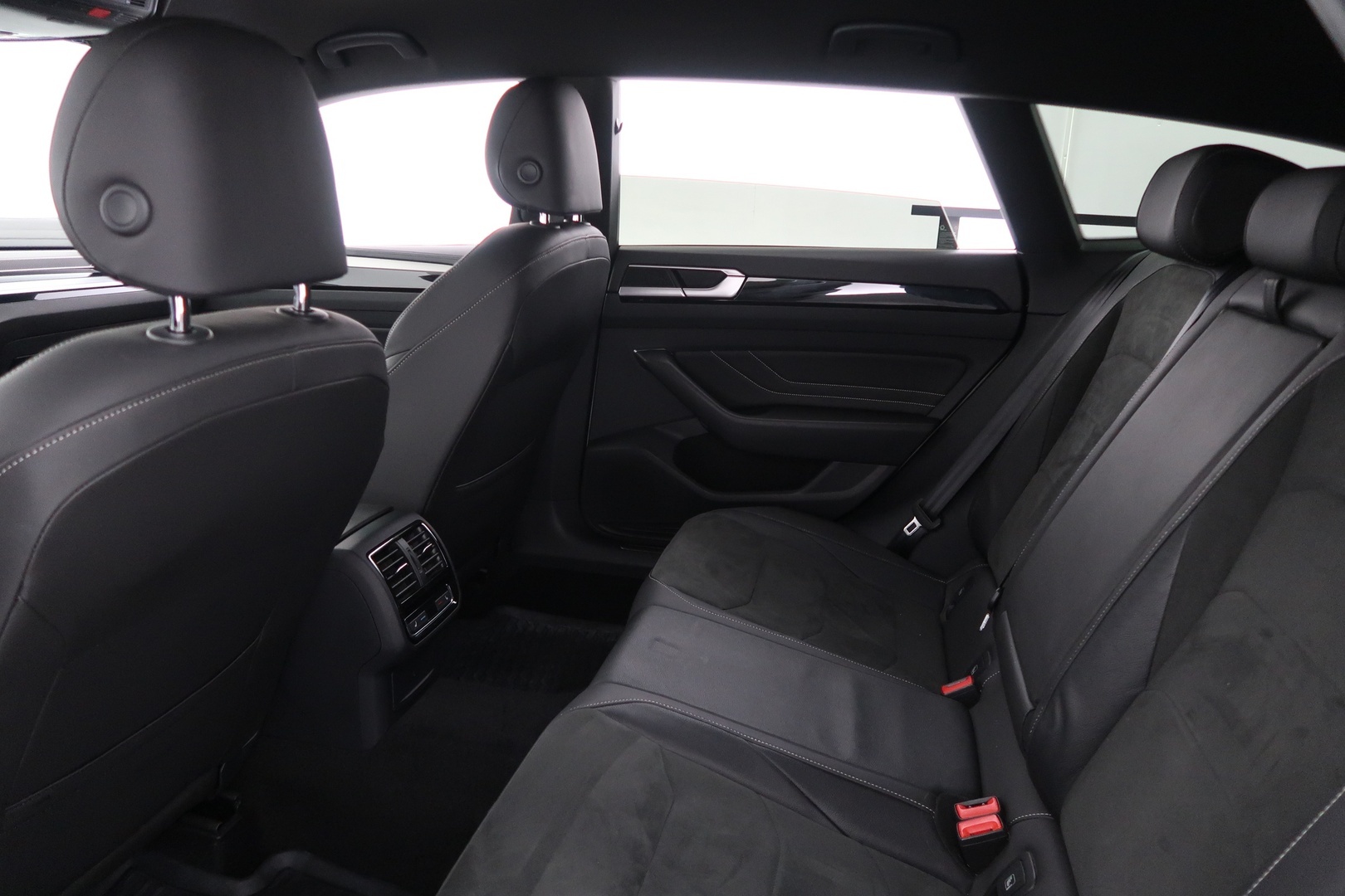 VOLKSWAGEN Arteon 2021