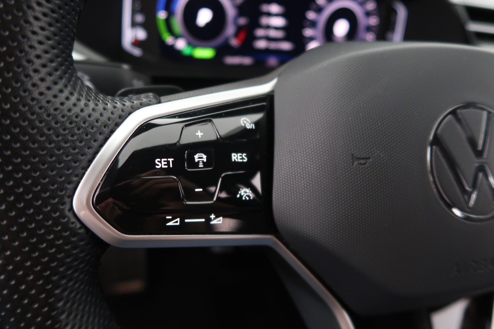 VOLKSWAGEN Arteon 2021