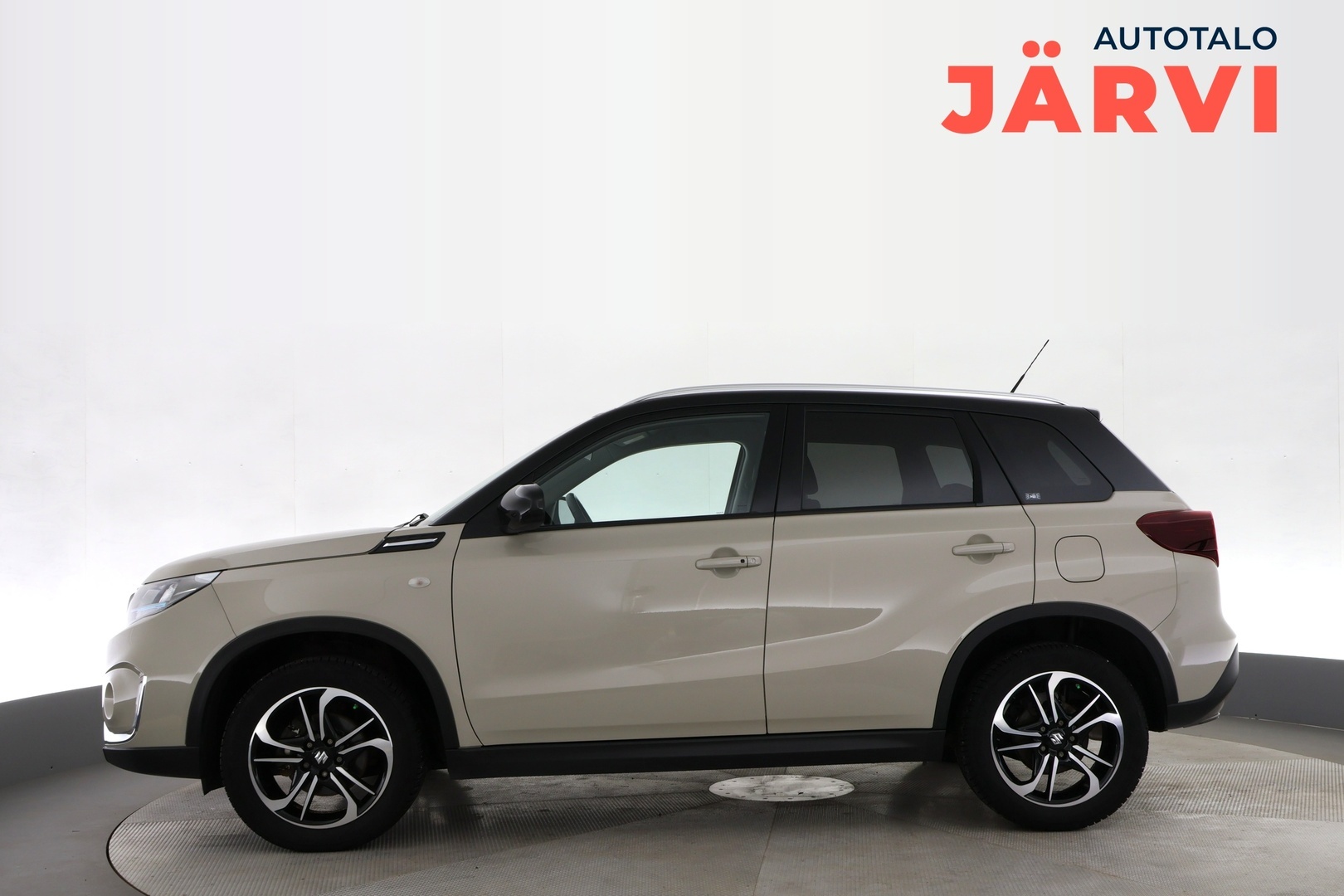 SUZUKI Vitara 2022