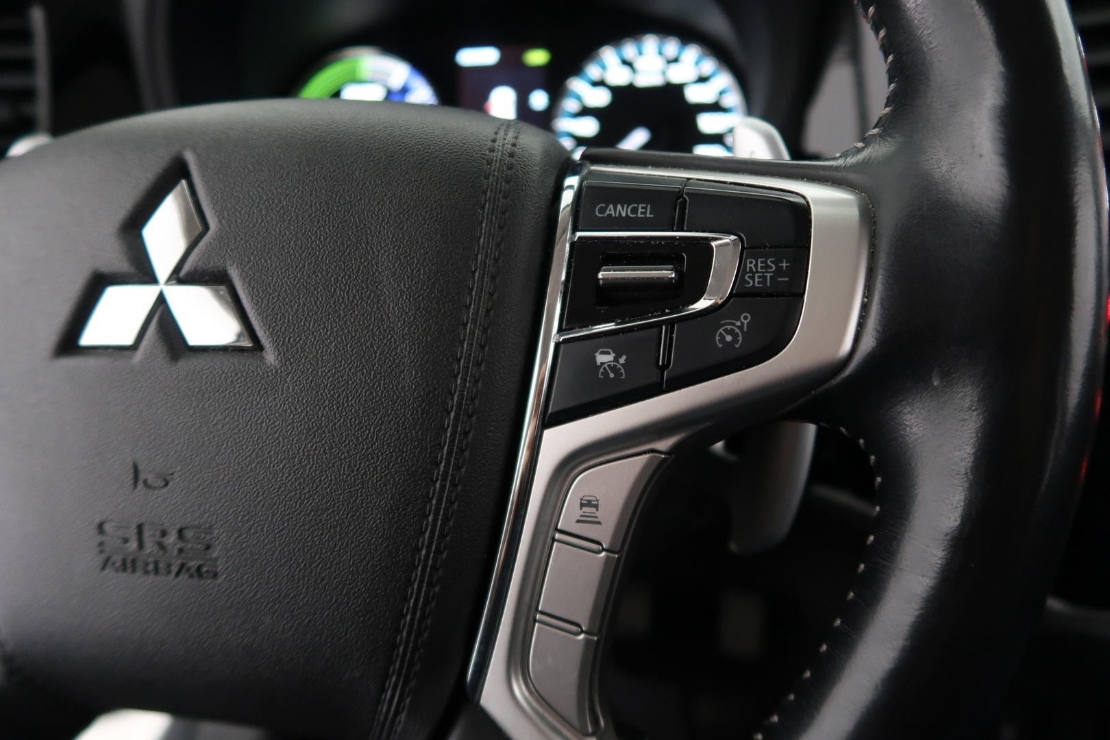 MITSUBISHI Outlander 2019