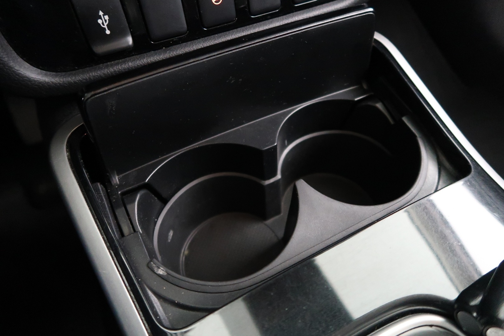 MITSUBISHI Outlander 2019