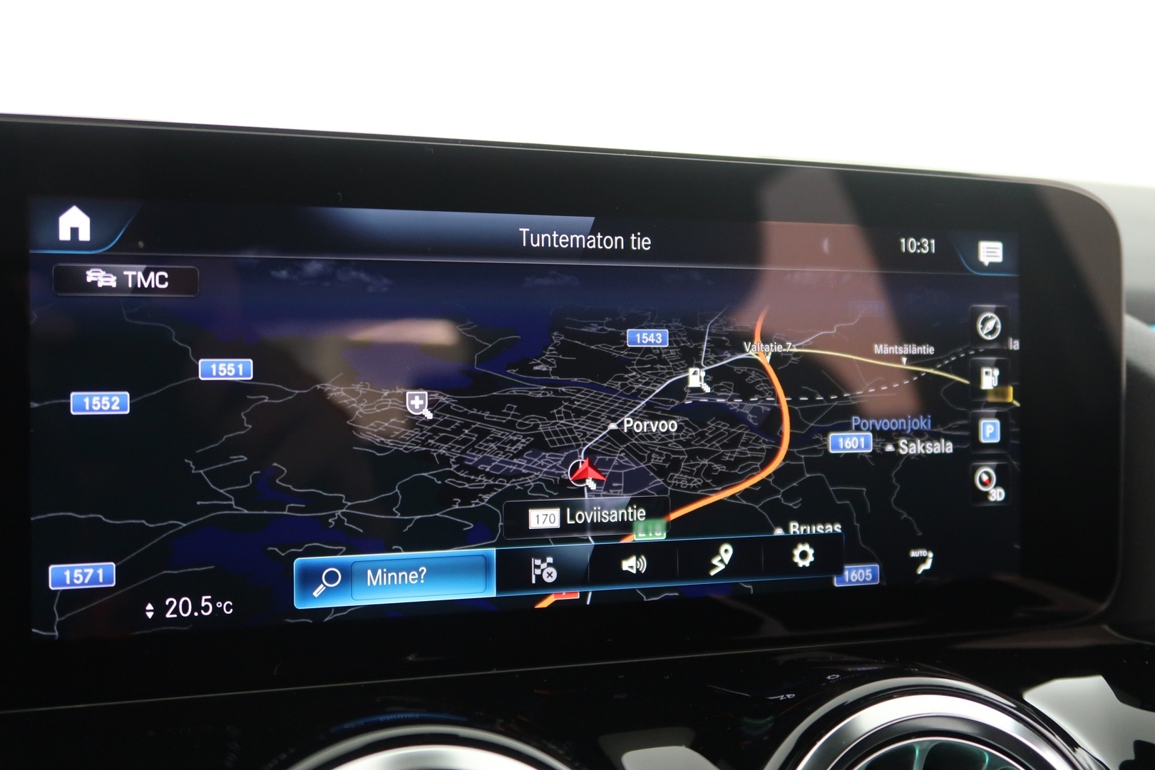 MERCEDES-BENZ EQA 2023