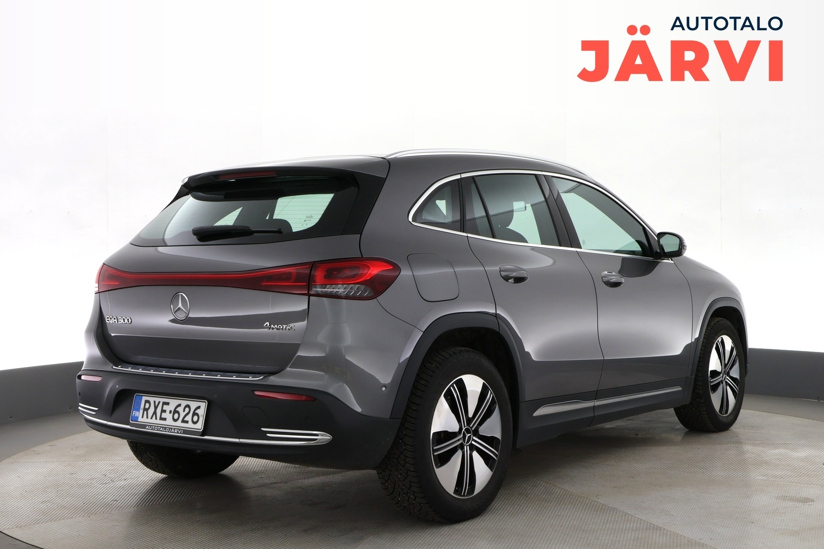 MERCEDES-BENZ EQA 2023