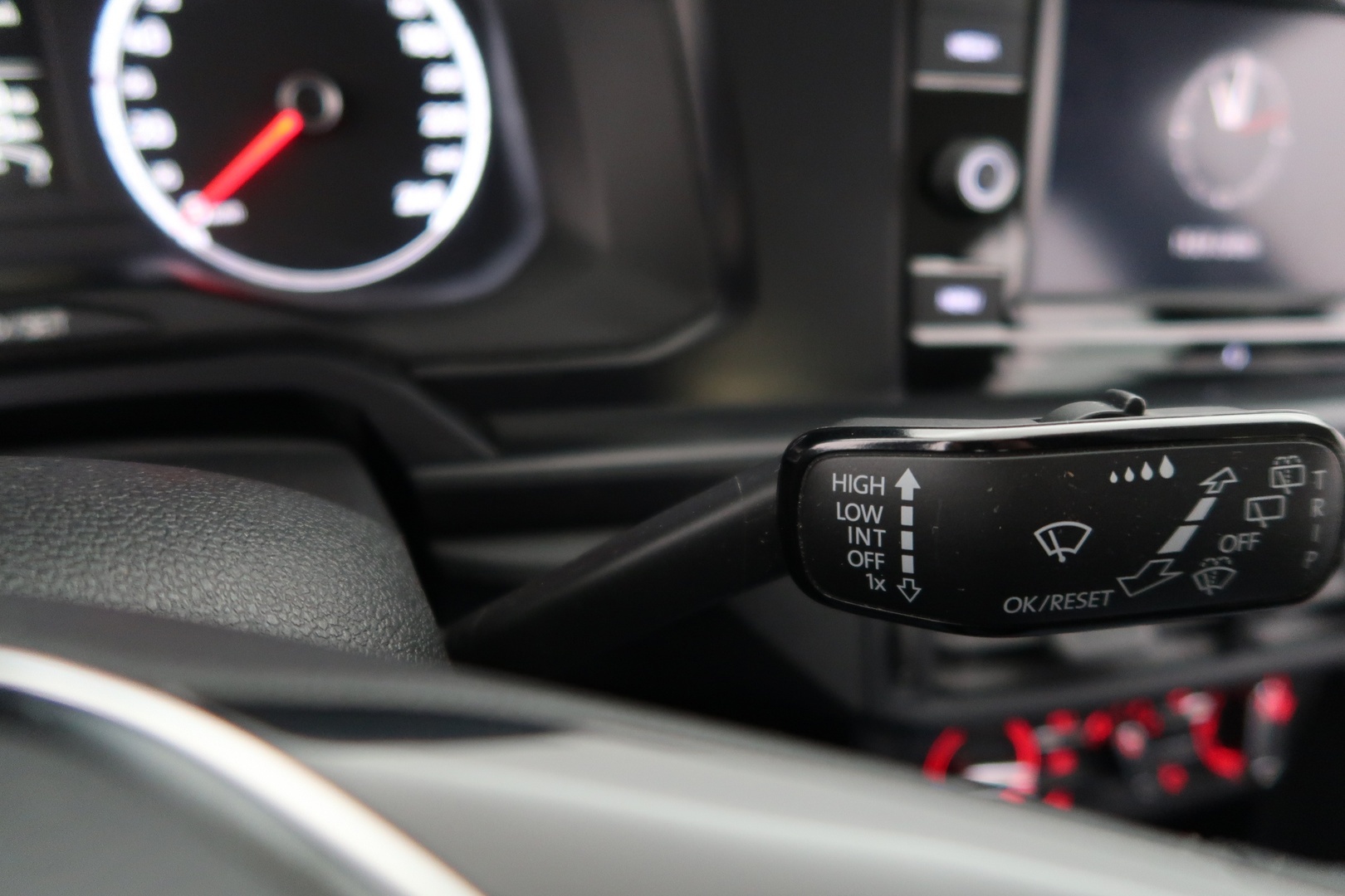 VOLKSWAGEN Polo 2020