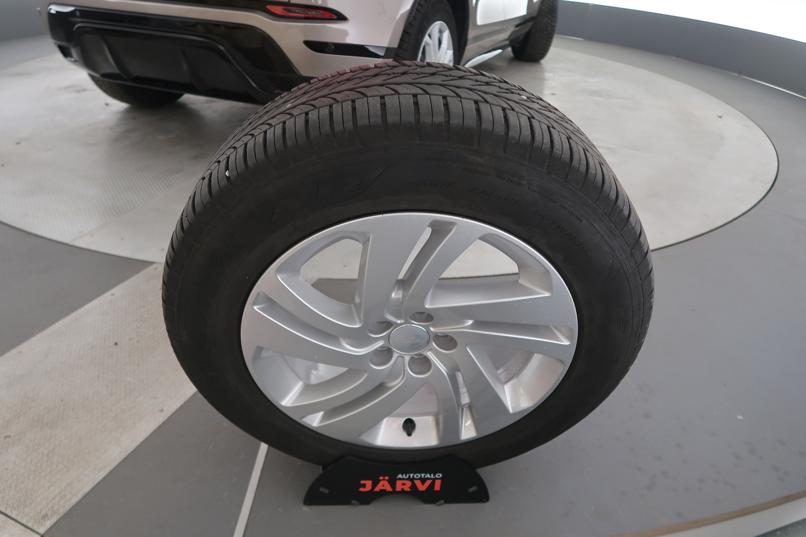 LAND ROVER Range Rover Evoque 2024