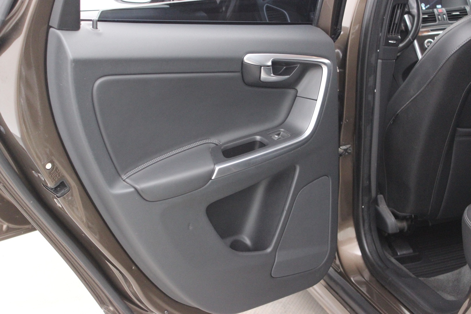 VOLVO XC60 2015